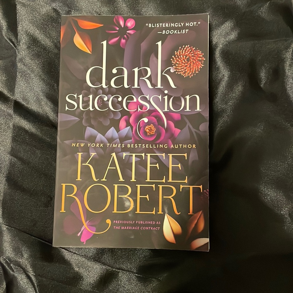 Dark succession by Katee Robert